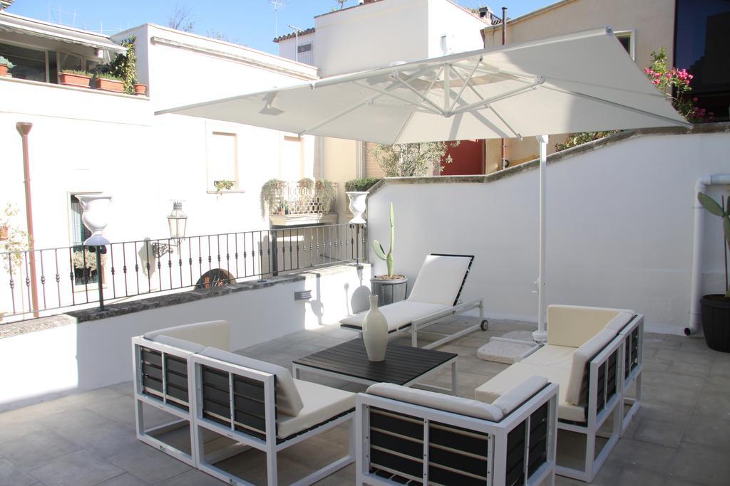 Negramaro Suite B&B Λέτσε Εξωτερικό φωτογραφία