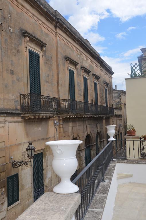 Negramaro Suite B&B Λέτσε Εξωτερικό φωτογραφία